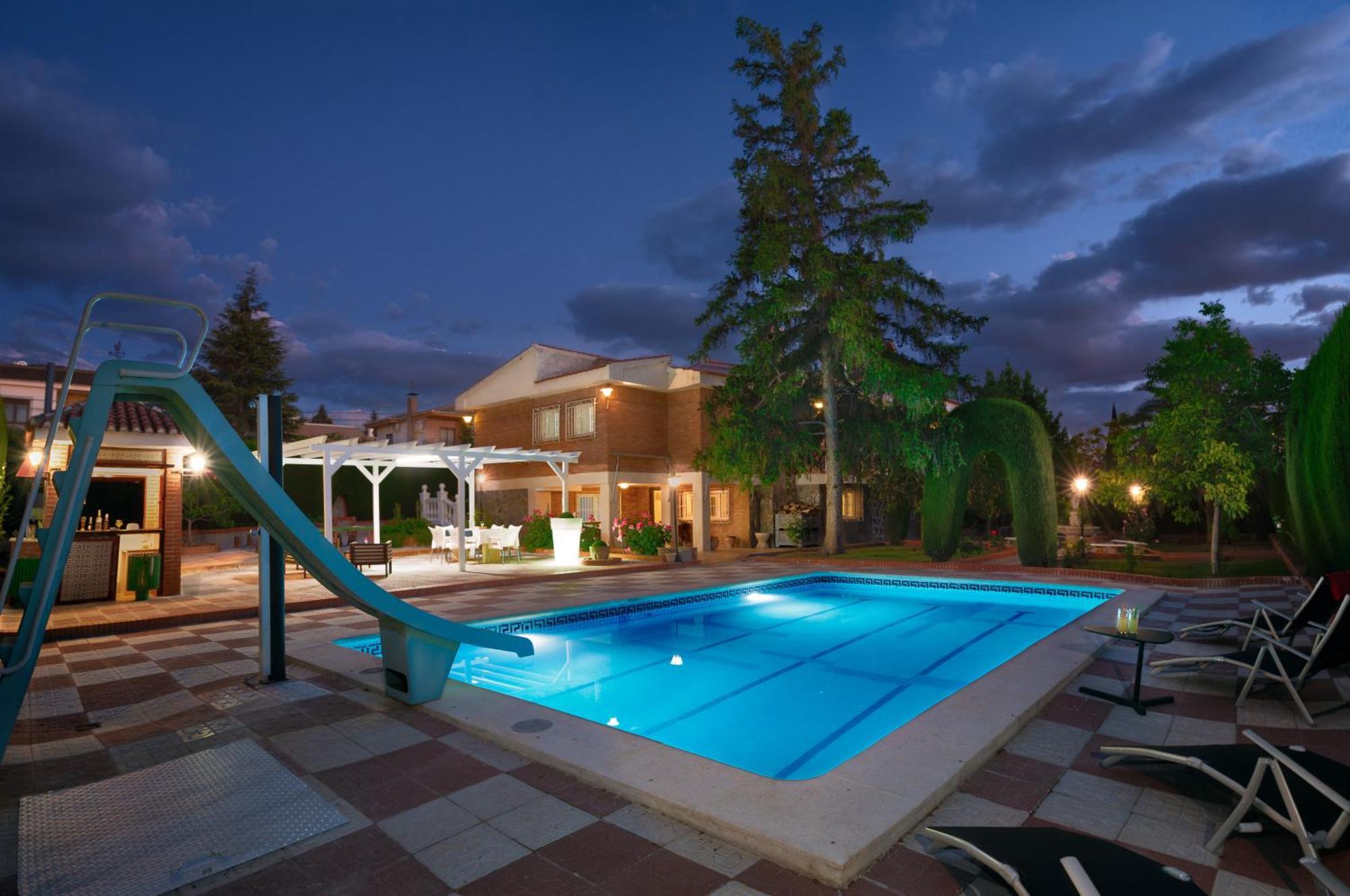 Villa Granada Garden Deluxe Monachil Dış mekan fotoğraf